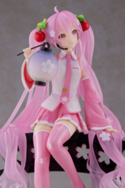 Hatsune Miku AMP PVC Figure Sakura Miku Lantern Ver. Reissue 20 cm - PRE-ORDER