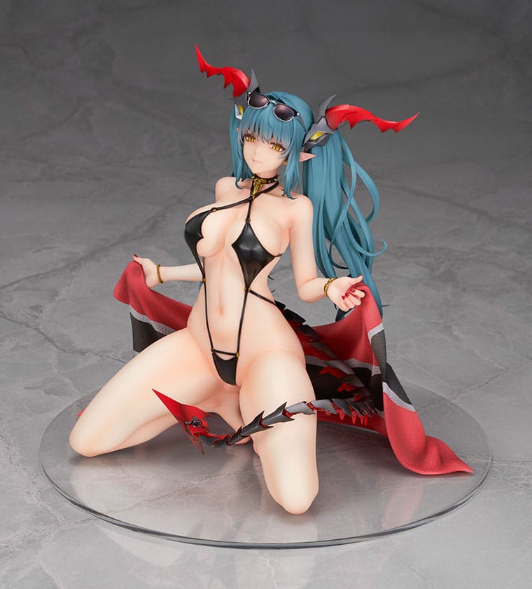 Azur Lane 1/7 PVC Figure Regensburg Dark Dragon and the Coast of Light Ver. 16 cm - PRE-ORDER
