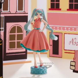 Hatsune Miku World Journey PVC Figure Hatsune Miku