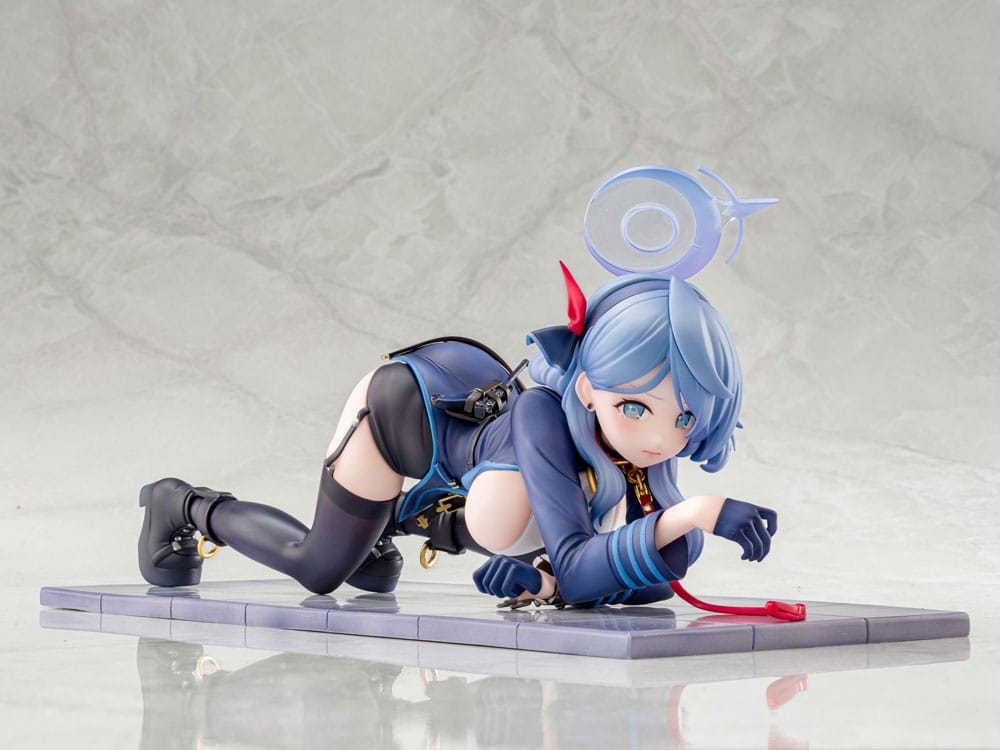 Blue Archive 1/7 PVC Figure Ako Memorial Lobby Ver. 23 cm - PRE-ORDER
