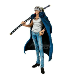 One Piece PVC Figure Premium Trafalgar Law (The Brush) 31 cm - PRE-ORDER