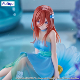 The Quintessential Quintuplets Specials Bloo-me! PVC Figure Miku Nakano 11 cm - PRE-ORDER