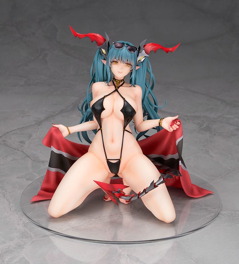 Azur Lane 1/7 PVC Figure Regensburg Dark Dragon and the Coast of Light Ver. 16 cm - PRE-ORDER