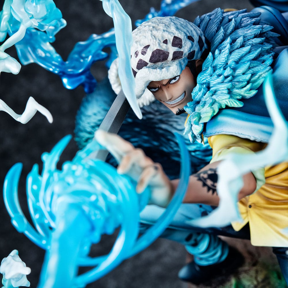 One Piece Portrait Of Pirates WA-MAXIMUM PVC Figure Trafalgar Law The Surgeon of Death Awaken Ver. 27 cm - PRE-ORDER