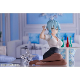 Hololive Productions Relax Time PVC Figure Yukihana Lamy Office Style ver. 11 cm