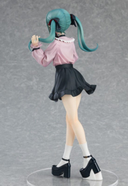 Character Vocal Series 01: Hatsune Miku Pop Up Parade L PVC Figure Hatsune Miku: The Vampire Ver. L 24 cm (re-run) - PRE-ORDER