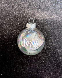 Gepersonaliseerde Transparante Kerstballen met Parelmoer Effect (5,7 cm_