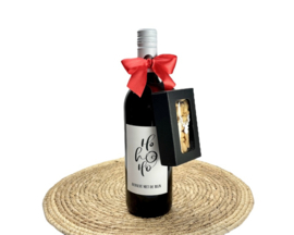 Wijnfles Ophangdoosje met Pinda’s – Leuk Cadeau-idee!