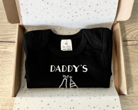 Romper "Daddy's drinking buddy" | wit of zwart