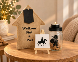 Sinterklaas decoratieset met jute huisje, glazen pot en schilderdoekje