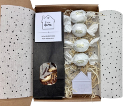 Nieuw Huis Brievenbus Cadeau - Thee, Sleutelhanger, Chocolade