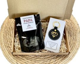 Brievenbuscadeau Vaderdag – Drop & Super Papa Sleutelhanger