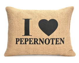 “I love pepernoten” kussen van jute - 40 x 30 cm