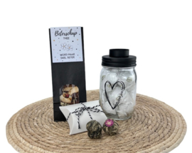Beterschap Cadeau Set – Thee, Chocolade & Theebloemen