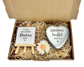 Brievenbus cadeaupakket – Een dikke knuffel voor jou (voor mama of oma
