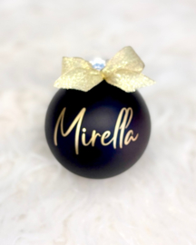 Elegante Zwarte Glazen Kerstbal met Naam (7 cm)