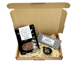 Vaderdagcadeauset voor papa of opa – thee, chocolade & sleutelhanger