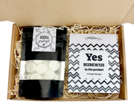 Cadeau rijbewijs gehaald met pepermuntjes & autogeurhanger