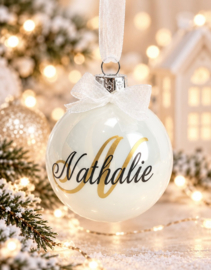 Gekleurde glazen kerstballen met naam