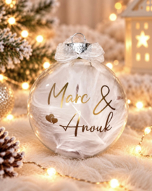Transparante Glazen Kerstbal met 2 Namen en Veren (8 cm)