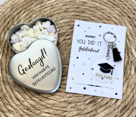 Cadeauset voor de Afgestudeerde – Snoep en Sleutelhanger