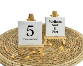 Mini schilderdoekje Sinterklaas op houten ezel