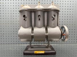 VERKOCHT Driecilindermotor lesmodel