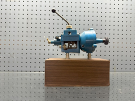 VERKOCHT Aandrijfunit vrachtwagen lesmodel