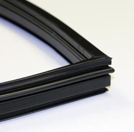 Deurrubber T-23-2/49-4 TOP BLK 2910-R011