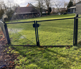 Poort met dubbele vleugel - 2.40 meter breed - 1 meter hoog