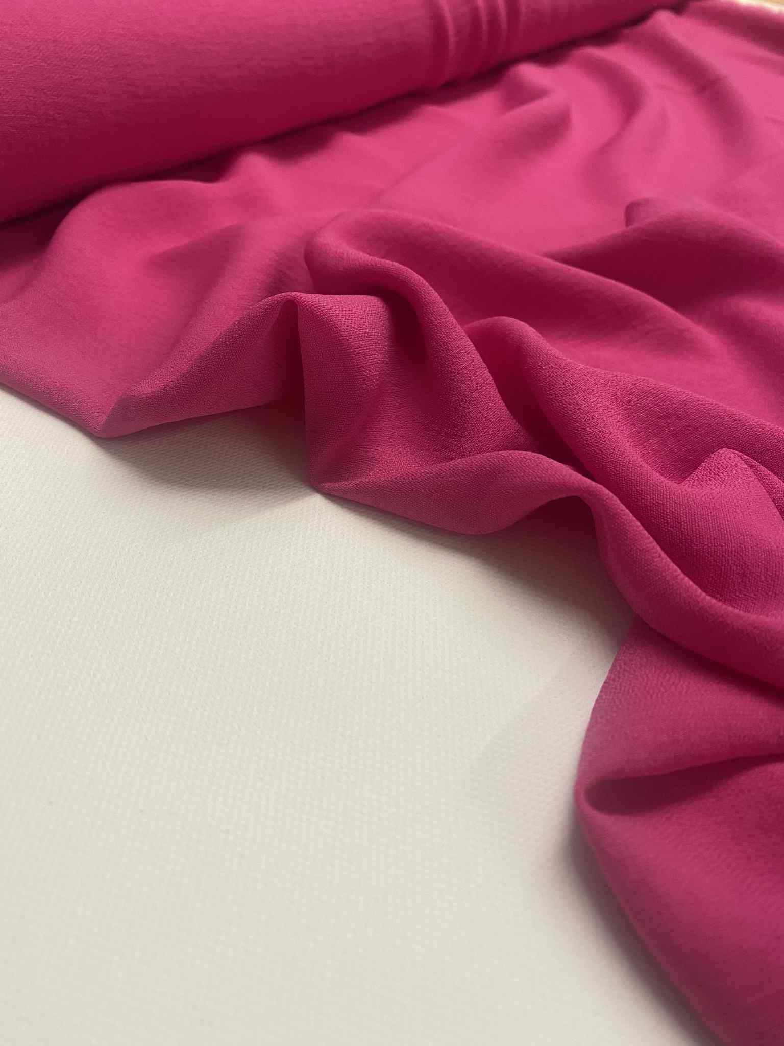 Soepelvallende stof -  Breezy Flow - Fuchsia Flair