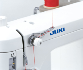 Juki TL 2200 QVP mini met geïntegreerde tafel