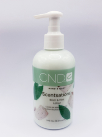 CND SCENTSATIONS HAND- EN LICHAAMSLOTION MET BERK EN MUNT 245 ml