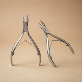 Hoektang Johann Kürtz 10 cm – rechte bek – RVS satijn – dubbele veer Model: K131