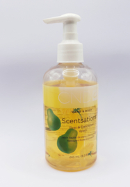 CND HAND&BODY SCENTSATIONS HAND- & BODYWAS MET PEER & PAARDELLIE 245 ml