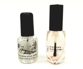 TAMMY TAYLOR MAINTANANCE KIT IN LOGO BAG  2 NAILS FILES, 1 CUTICUL OIL,PINK&WHITE ACRYLIC SEALER,