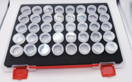 Opbergdoos van plastic kralen met 40 potjes – Kleine, verwijderbare vakjes met deksels – Voor diamantverfkralen, sieraden, nagelkunst en glitter.