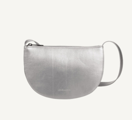 Farou half moon bag zilver - Monk & Anna
