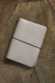 Notebook vegan leather zilver- Monk & Anna