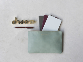 Leren etui 'keep on dreaming' -  BY B+K