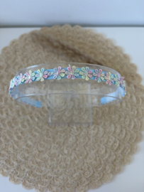 Diadeem gekleurde bloemen