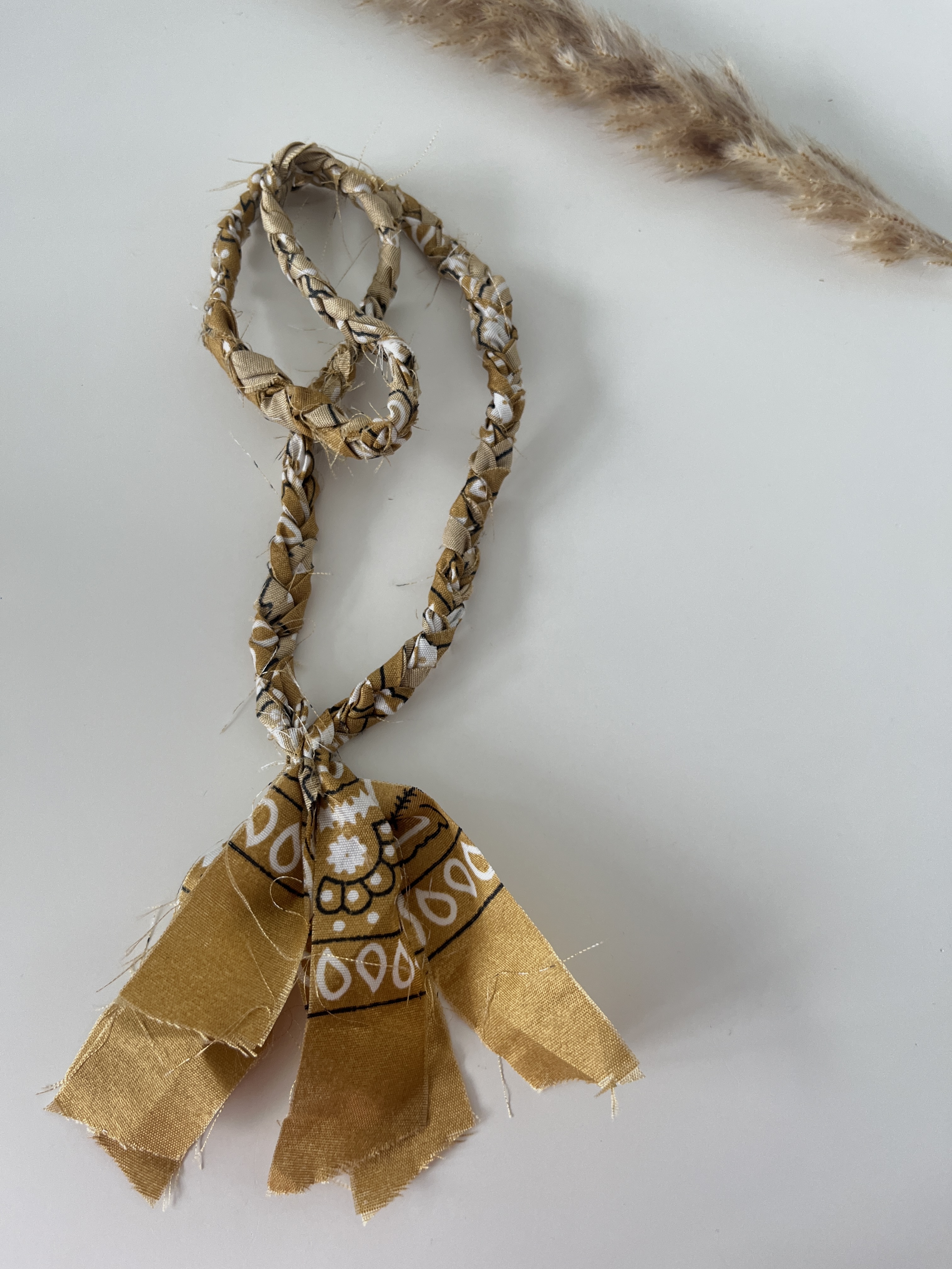 Bandana ketting lichtbruin