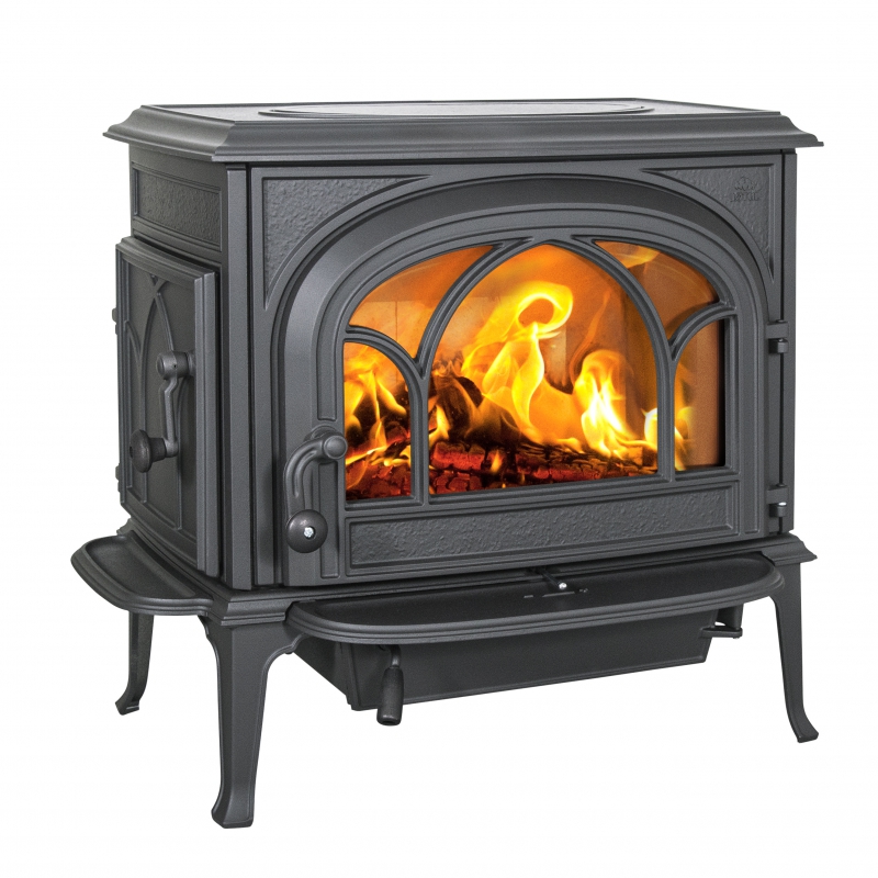 jotul F 500 - met kanaal door dak geinstalleerd