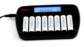 Japcell BC - 800 batterijlader AA en AAA