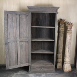 Kast Gombong