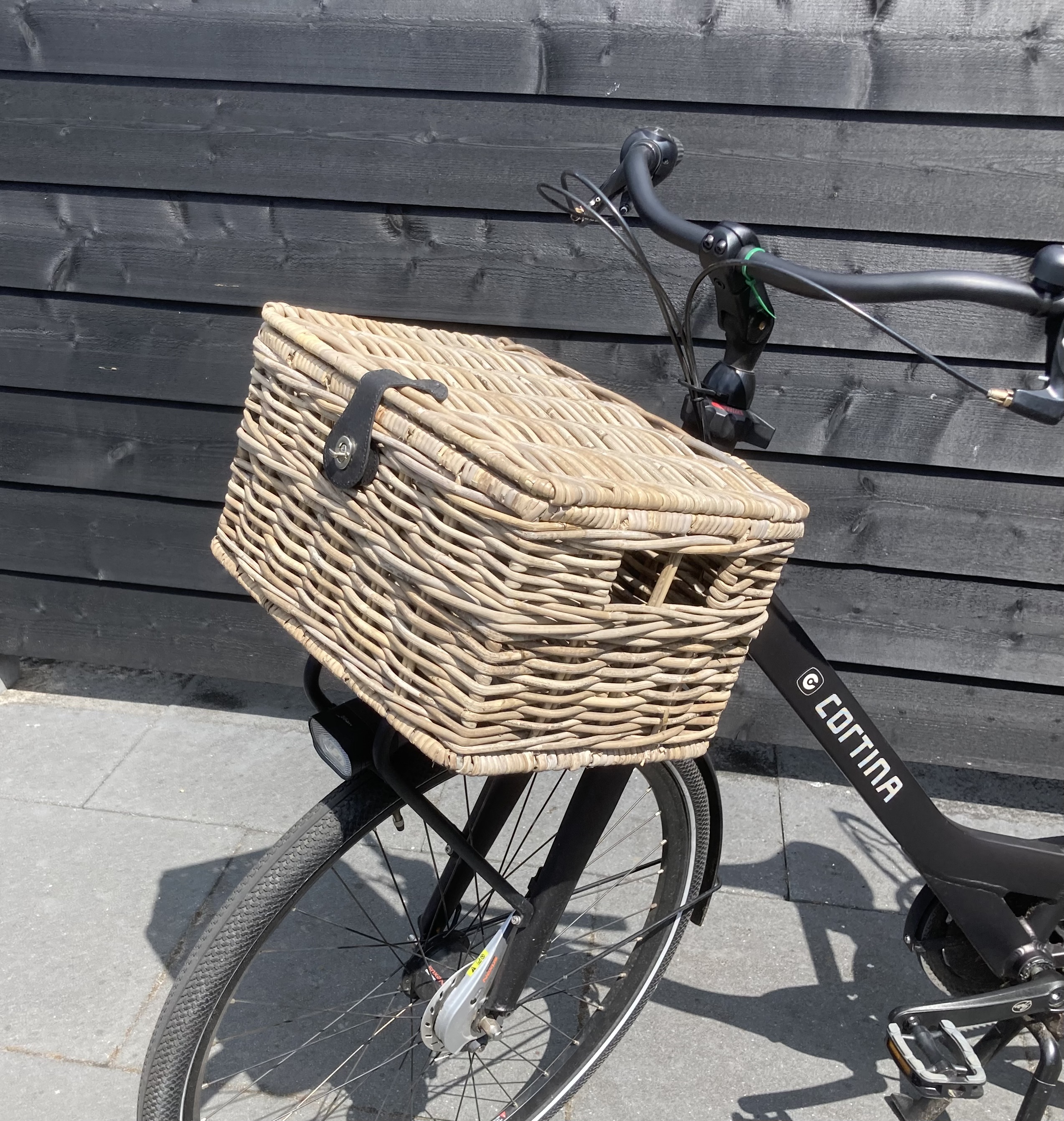 Fietsmand met deksel (42x31x24cm)