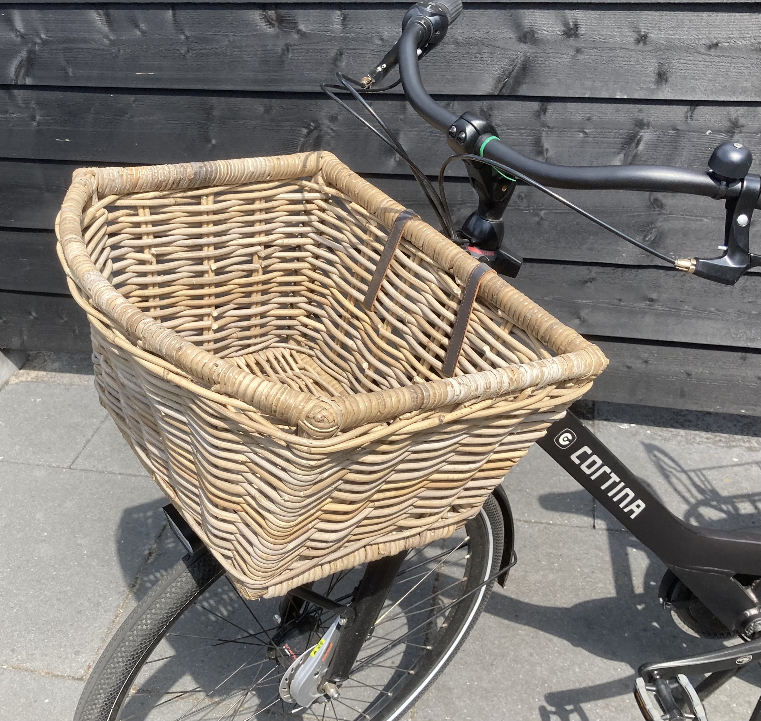 Rundlaufender Fahrradkorb (47 x 42 x 27 cm)