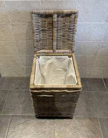 Vierkant gevoerde wasmand (40x40x60cm)