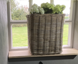 Window sill basket (40x25x45cm)