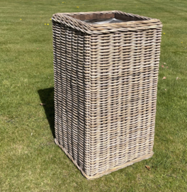 Large strakke zuil (48x48x85cm)